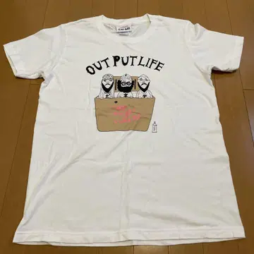 OUT PUT LIFE 티셔츠 L 사이즈 화이트