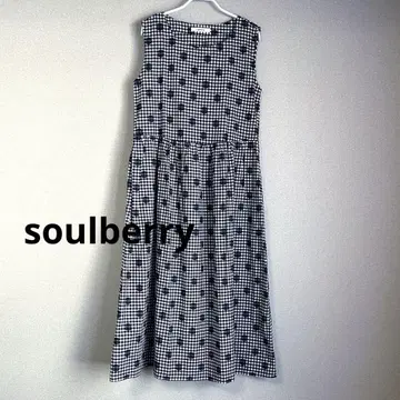 soulberry 깅엄 체크 도트 슬리브리스 롱 원피스 M