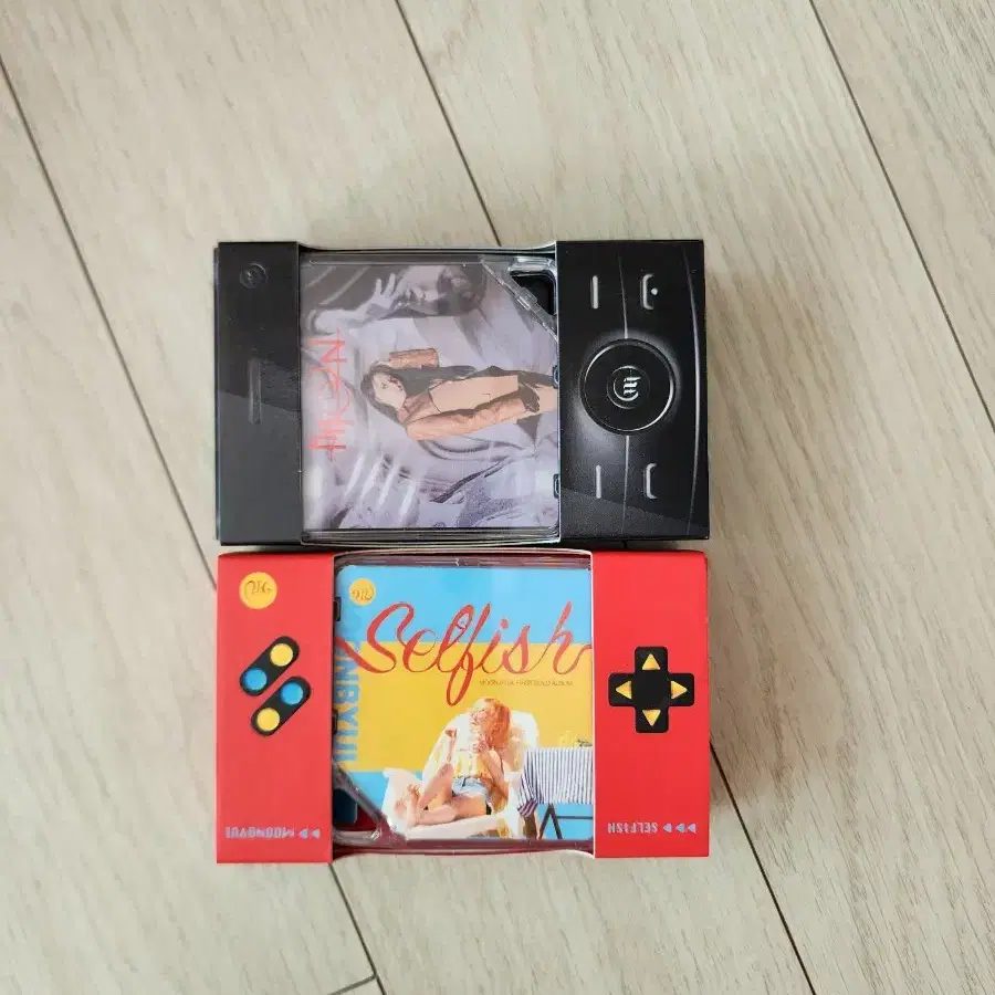 MAMAMOO | 마마무 Mamamoo Moonbyul Solo Album (Selfish