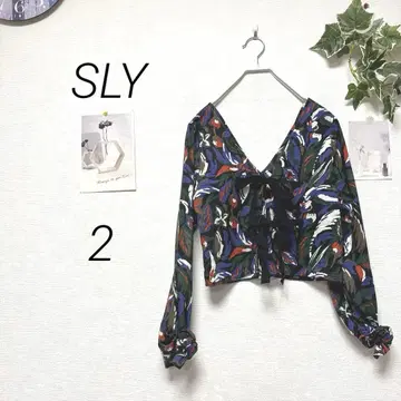 9614 SLY 슬라이 올 패턴 블라우스 사이즈 2 코튼 프론트 리본