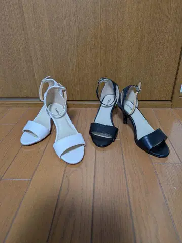 샌들 2켤레