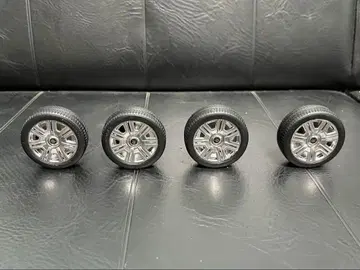 1/18 미니카용 커스텀 타이어 휠 (원래 롤스로이스용)