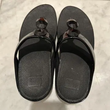핏플랍 블랙 비치 샌들