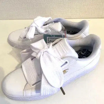 Puma 푸마 바스켓 하트 페이턴트 로우 에나멜 24.5