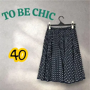 TO BE CHIC 투 비 시크 도트 무늬 플레어 스커트 40