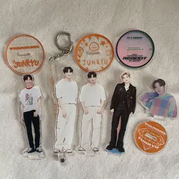 TREASURE 준규 아크릴 스탠드 세트