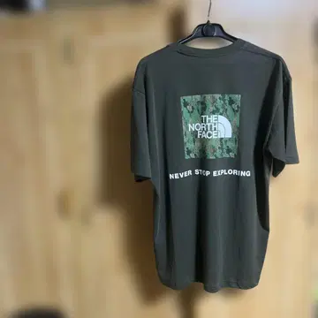 The North Face 스퀘어 로고