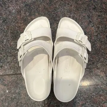 버켄스탁 37