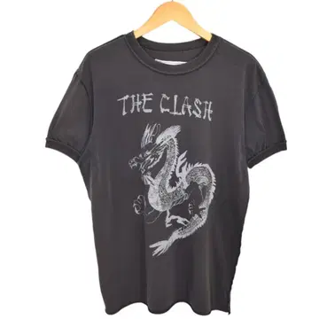 앰프 AMPLIFIED THE CLASH 프린트 티셔츠