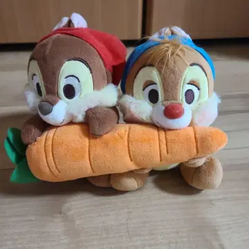 칩과 데일 봉제 인형 당근 포함