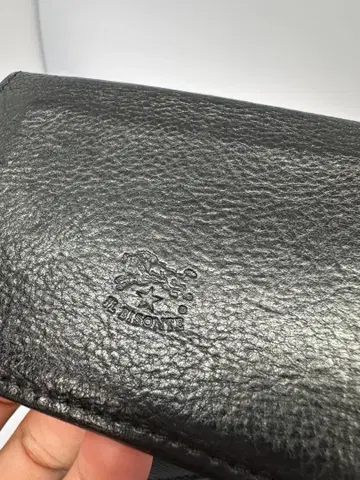 IL BISONTE 블랙 명함지갑