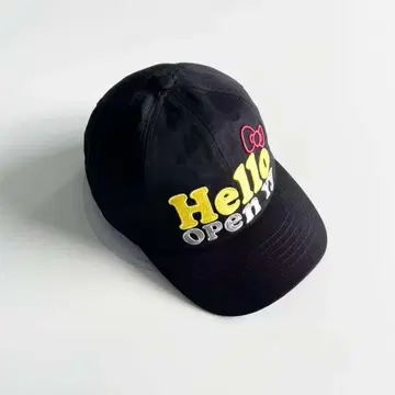 헬로키티 캡 블랙