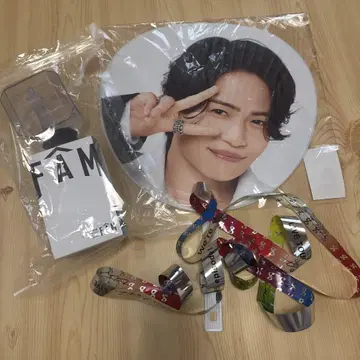FAM 기쿠치 후마 부채