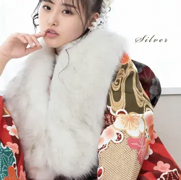 후리소데 퍼 숄 화이트 그레이