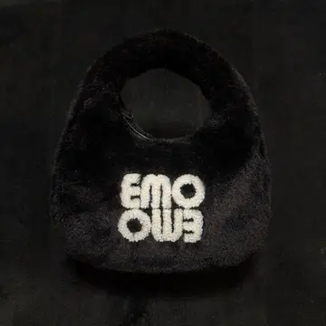 EMODA 페이크 퍼 로고 핸드백