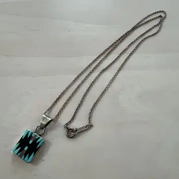 즈니족 목걸이