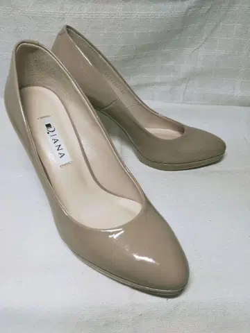 DIANA 다이애나 베이지 하이힐 펌프스 23cm