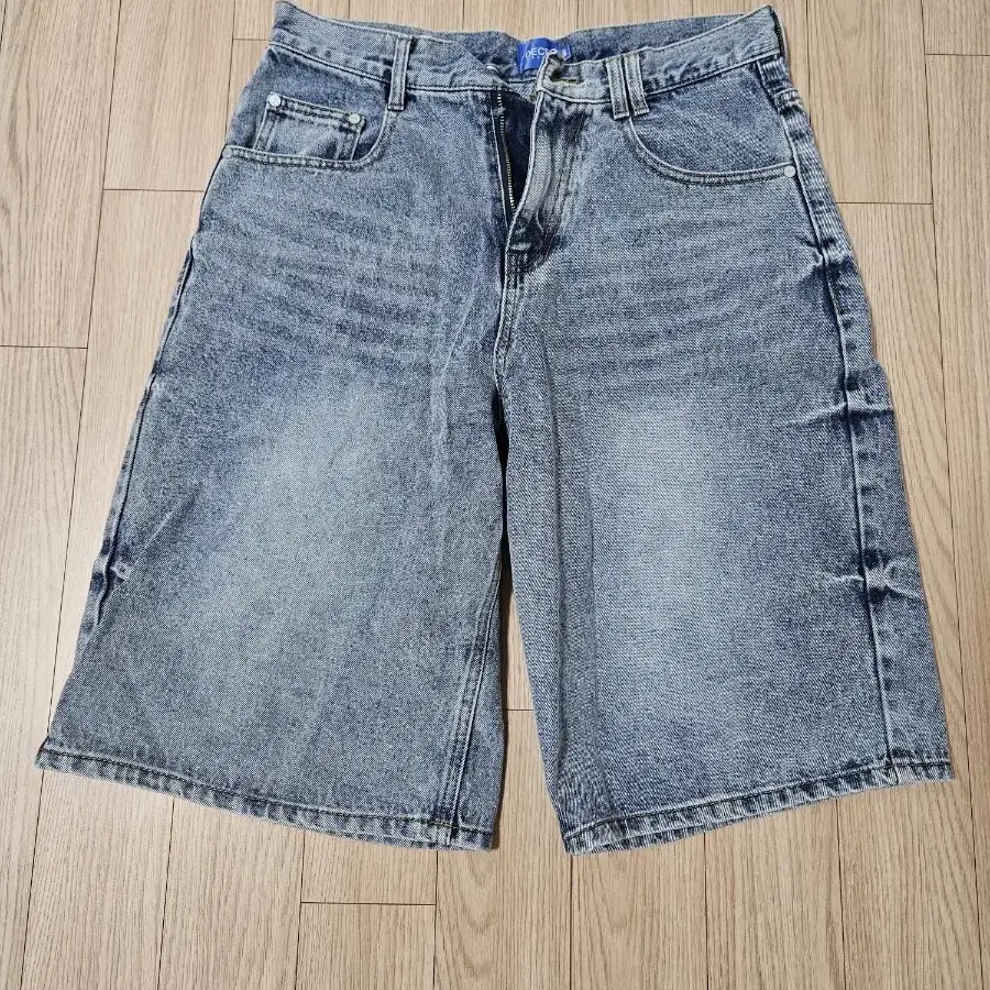【SATIIIZ】Defen track cutting Bermuda denim pants Detroit Cut Denim Pants | GATE