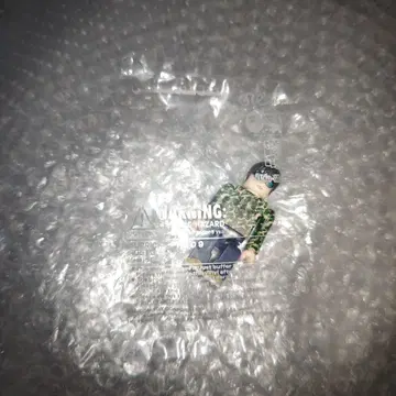 큐브릭 NIGO 100% 미개봉