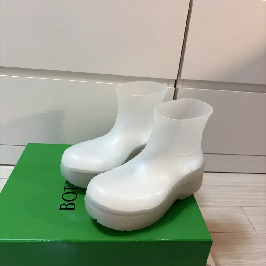 BOTTEGA VENETA | 보테가베네타 Bottega Veneta Rubber Boots