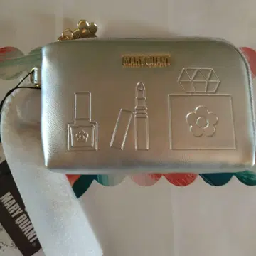 MARY QUANT 실버 코인 케이스