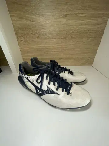 Mizuno 축구화 스파이크 화이트/네이비