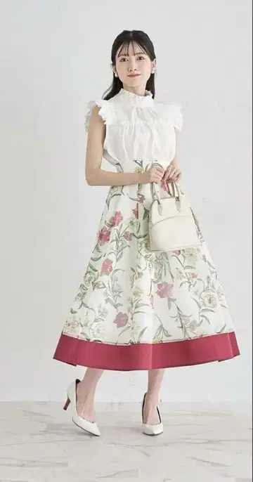 tocco closet 플라워 프린트 바이컬러 메쉬 플레어 스커트