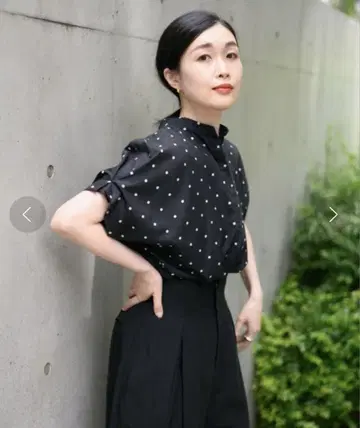 도트 무지 턱 슬리브 셔츠