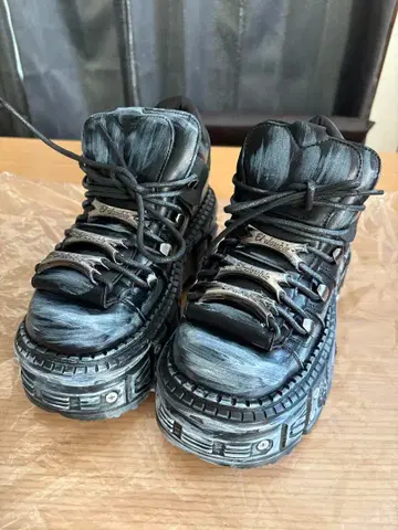 통굽 신발 통굽 스니커즈 newrock풍 y2k opium