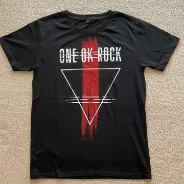 ONE OK ROCK 티셔츠 블랙