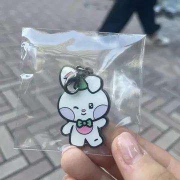 유니니 메탈 참