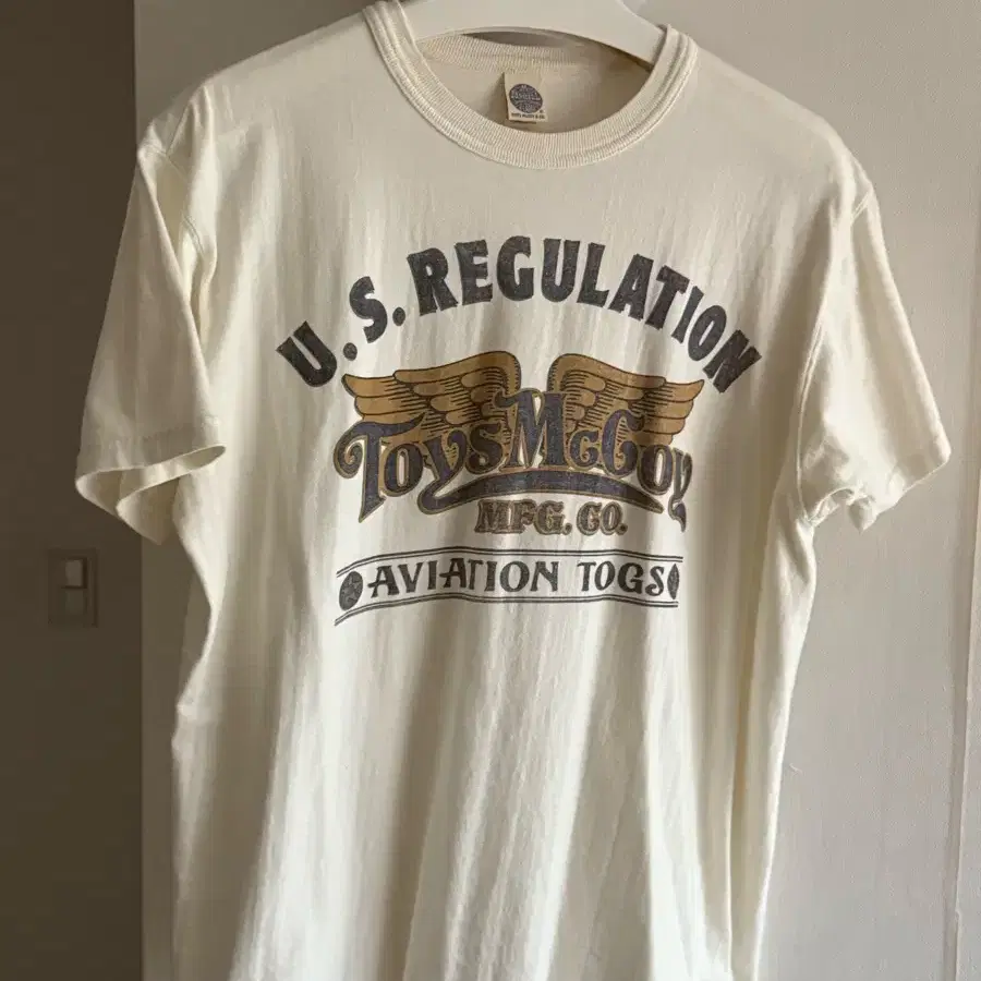 ●SUNDAYOFFCLUB● Therapy Of Veteran Hand Distressed T-SHIRT SUNDAYOFFCLUB : 선데이오프클럽] Therapy Of Veteran Hand