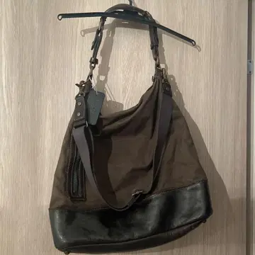 이사무 카타야마 BACKLASH TWO WAY TOTE