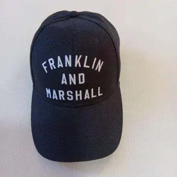 FRANKLIN AND MARSHALL 블랙 캡 58cm