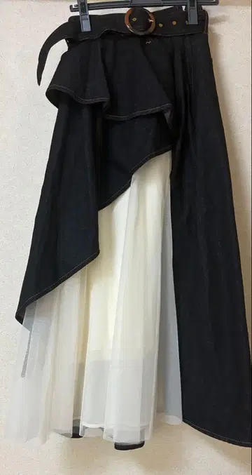 플레어 스커트 데님 튤 블랙 화이트