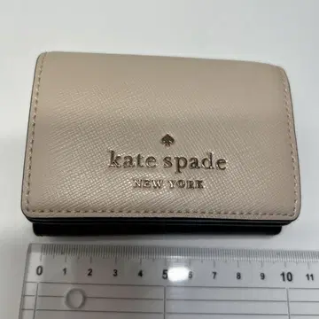 kate spade 3단 폴더형 지갑 베이지