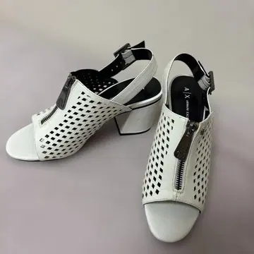 아르마니 익스체인지 샌들