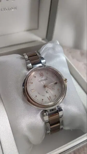 시티즌 크로스 씨 ES9465-50W