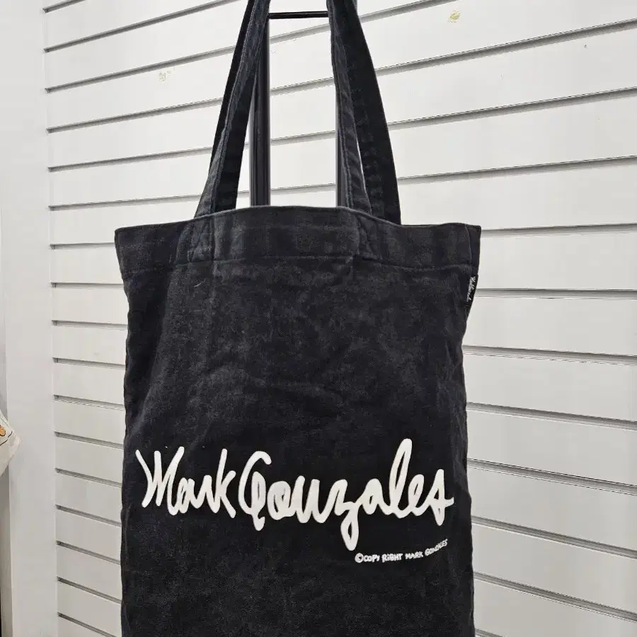 MARK GONZALES | 마크곤잘레스 Mark Gonzales Messenger Bag on