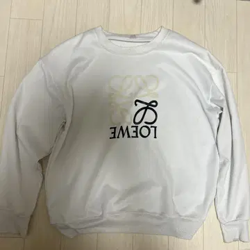 화이트 로고 크루넥 트레이닝복