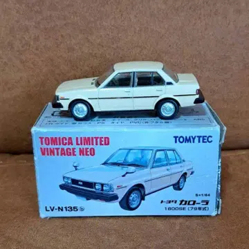 LV-N135b 도요타 코롤라 1800 SE