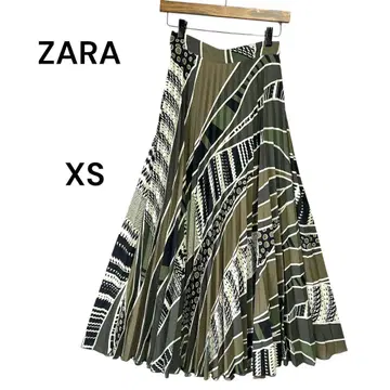 ZARA 기하학 패턴 플리츠 스커트 XS 사이즈 터키산