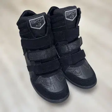 스케쳐스 SKCH +3 블랙 하이컷 스니커즈 블랙