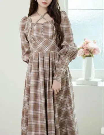 Rose Muse 로제 뮤즈 체크 박스 턱 드레스 원피스