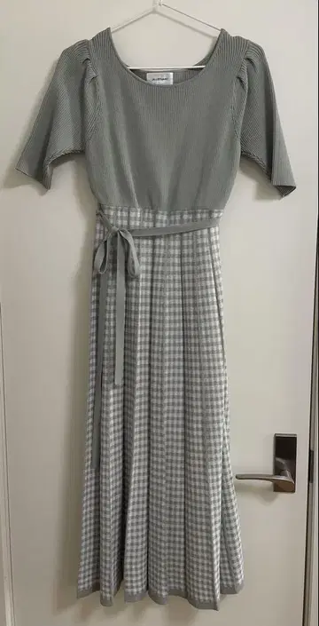 JILL by JILL STUART 체크 플리츠 니트 원피스