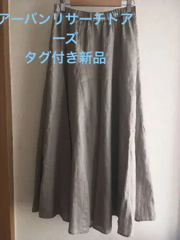 새상품 어반 리서치 도어스 린넨 플레어 스커트 카키