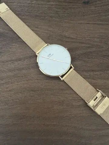 Daniel Wellington 메쉬 벨트 워치