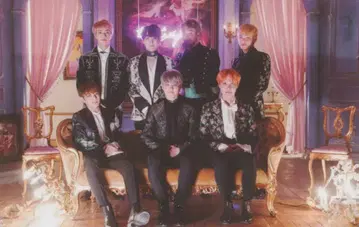 BTS BLOOD SWEAT&TEARS 모여 2016년의 추억