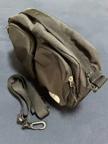 THE NORTH FACE 숄더백 블랙