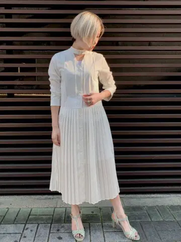 LOVELESS 라브레스 넥 벨트 플리츠 드레스 원피스 34